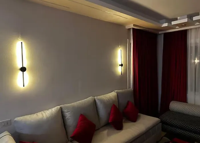 Sunset Pearl 2 Bedroom With Balcony And A Sea View Apartment